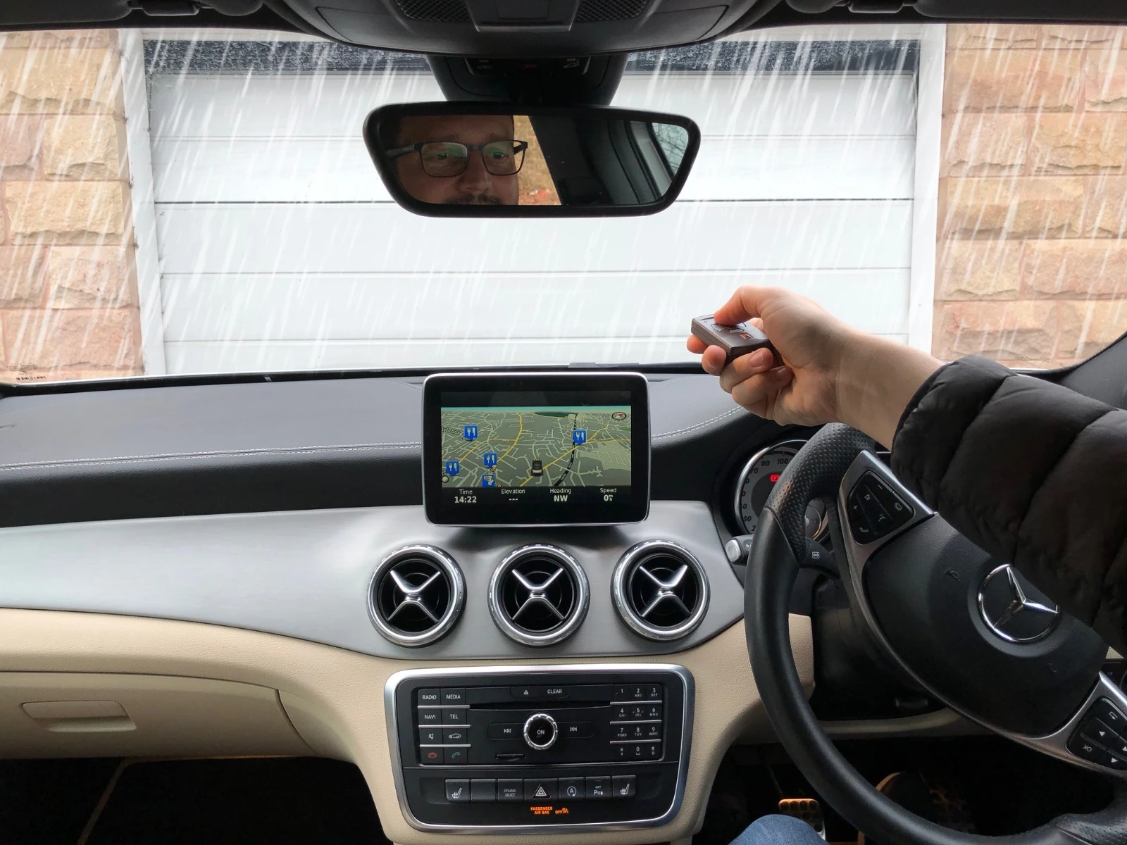 Why Won't My Garage Door Open When I Push the Button?